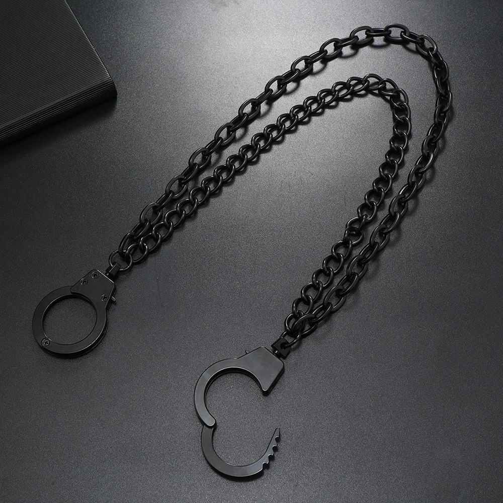 สายโซ่สไตล์พังก์บนกางเกงยีนส์พ - Men Accessories Pk บทวิจารณ์และราคา