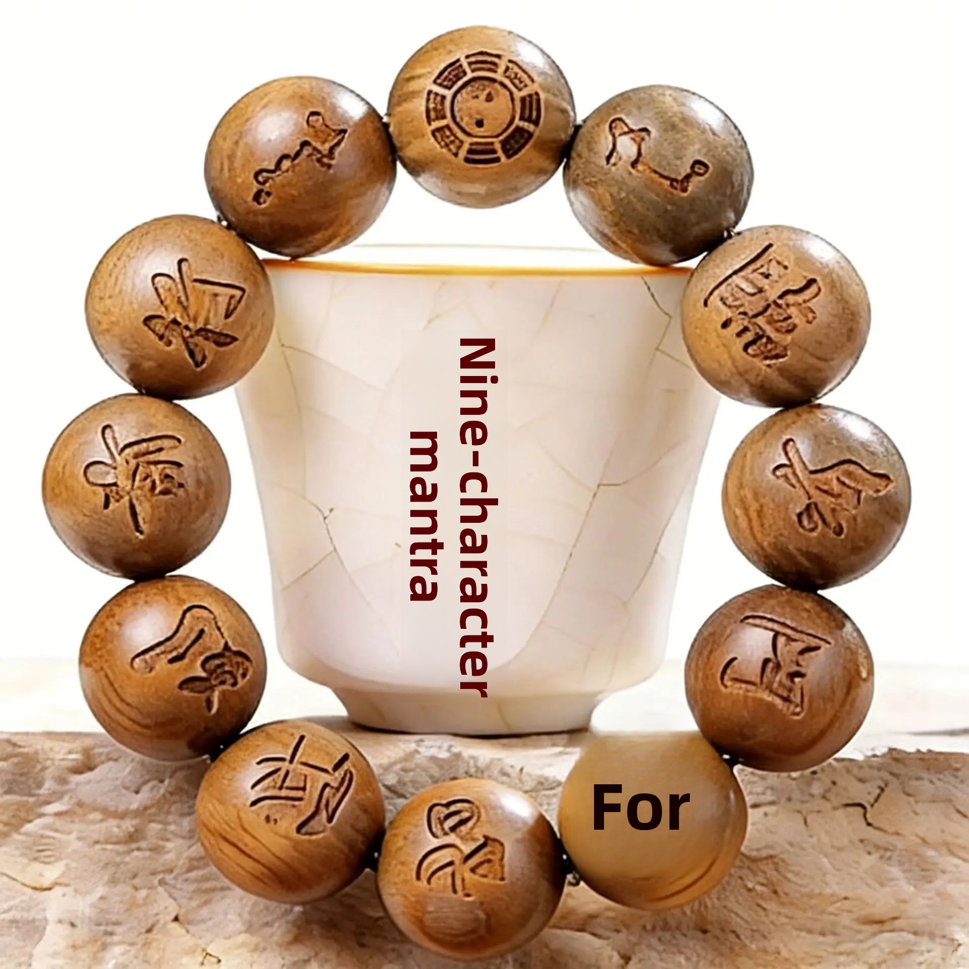 กำไลข้อมือไม้จันทน์เขียวแกะสลั - Bead Bracelet Men บทวิจารณ์และราคา